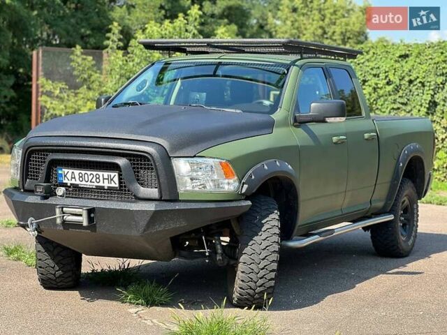 Зеленый Додж RAM 1500, объемом двигателя 5.7 л и пробегом 148 тыс. км за 28500 $, фото 1 на Automoto.ua