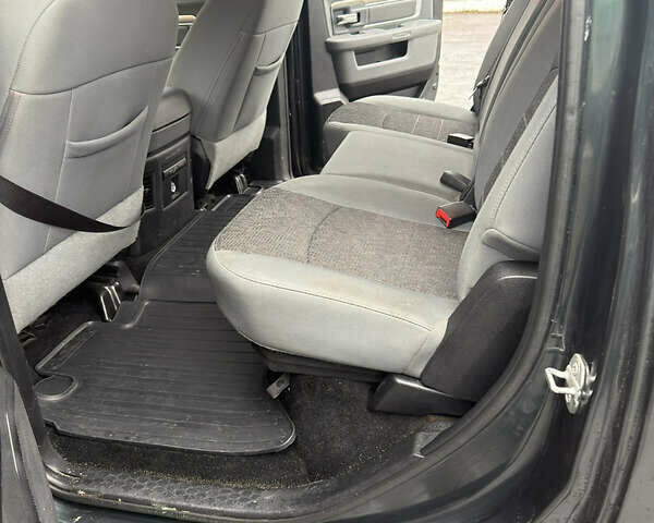 Зеленый Додж RAM 1500, объемом двигателя 3 л и пробегом 50 тыс. км за 21000 $, фото 3 на Automoto.ua