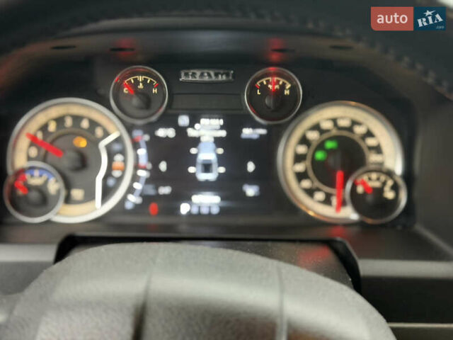 Зеленый Додж RAM 1500, объемом двигателя 3 л и пробегом 50 тыс. км за 21000 $, фото 9 на Automoto.ua