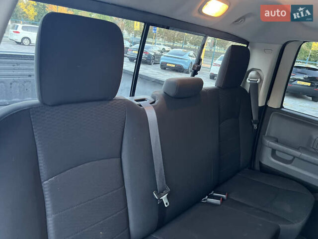 Черный Додж RAM 2500, объемом двигателя 3.61 л и пробегом 83 тыс. км за 24500 $, фото 22 на Automoto.ua