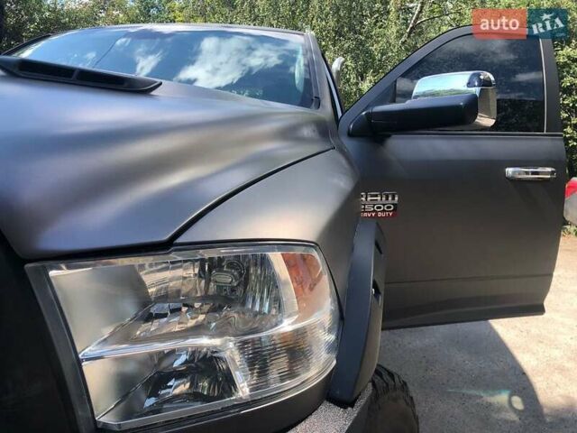 Сірий Додж RAM 2500, об'ємом двигуна 6.7 л та пробігом 97 тис. км за 28500 $, фото 17 на Automoto.ua