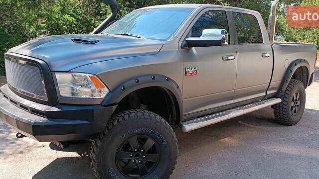 Сірий Додж RAM 2500, об'ємом двигуна 6.7 л та пробігом 97 тис. км за 28500 $, фото 1 на Automoto.ua