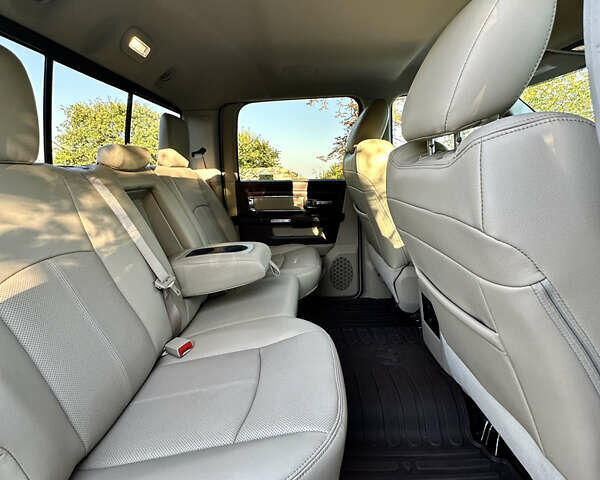 Белый Додж RAM 3500, объемом двигателя 6.69 л и пробегом 26 тыс. км за 69999 $, фото 30 на Automoto.ua