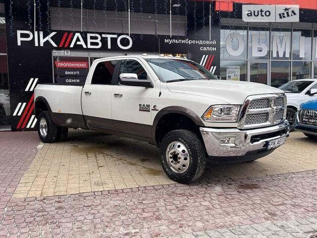 Белый Додж RAM 3500, объемом двигателя 6.7 л и пробегом 24 тыс. км за 89900 $, фото 3 на Automoto.ua