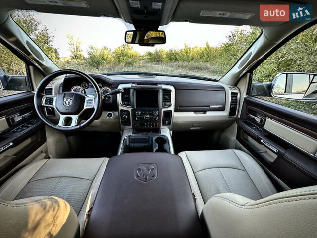 Белый Додж RAM 3500, объемом двигателя 6.69 л и пробегом 26 тыс. км за 69999 $, фото 37 на Automoto.ua
