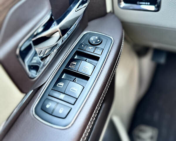 Белый Додж RAM 3500, объемом двигателя 6.69 л и пробегом 26 тыс. км за 69999 $, фото 10 на Automoto.ua