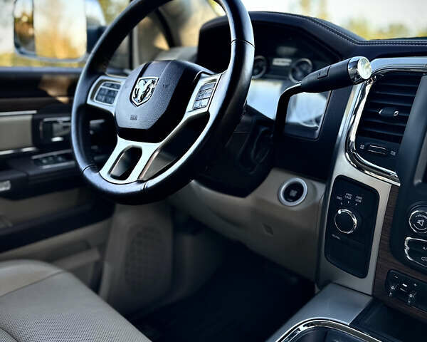 Белый Додж RAM 3500, объемом двигателя 6.69 л и пробегом 26 тыс. км за 69999 $, фото 16 на Automoto.ua
