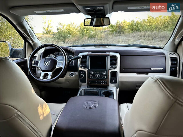 Белый Додж RAM 3500, объемом двигателя 6.69 л и пробегом 26 тыс. км за 69999 $, фото 38 на Automoto.ua