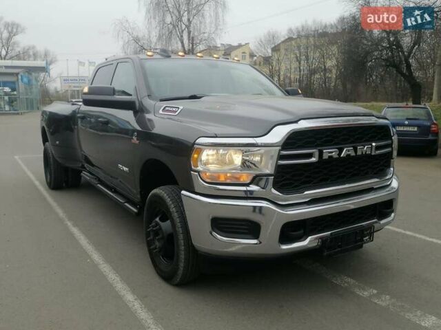 Серый Додж RAM 3500, объемом двигателя 6.7 л и пробегом 35 тыс. км за 99900 $, фото 8 на Automoto.ua