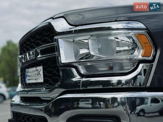 Серый Додж RAM 3500, объемом двигателя 6.7 л и пробегом 35 тыс. км за 99900 $, фото 23 на Automoto.ua