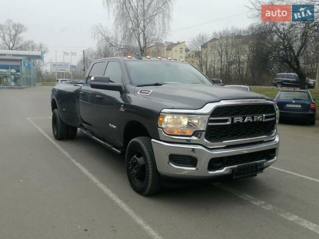 Серый Додж RAM 3500, объемом двигателя 6.7 л и пробегом 35 тыс. км за 99900 $, фото 12 на Automoto.ua