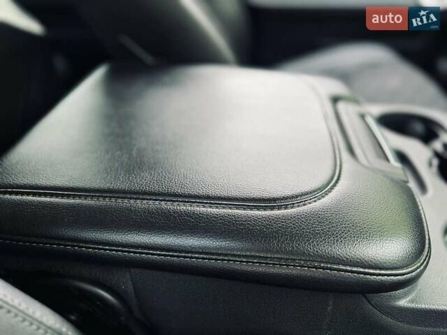 Серый Додж RAM 3500, объемом двигателя 6.7 л и пробегом 35 тыс. км за 99900 $, фото 30 на Automoto.ua