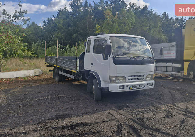 Белый Донг Фенг 1044, объемом двигателя 3.76 л и пробегом 265 тыс. км за 6500 $, фото 6 на Automoto.ua