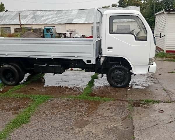 Білий Донг Фенг ДФ-20, об'ємом двигуна 3.71 л та пробігом 70 тис. км за 3500 $, фото 2 на Automoto.ua