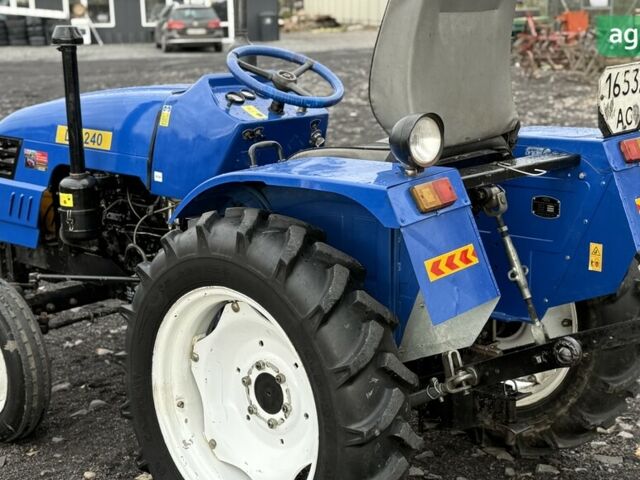 Донг Фенг ДФ-240 2011 у Радехове на Automoto.ua Донг Фенг ДФ-240, об'ємом двигуна 0 л та пробігом 0 тис. км за 3250 $, фото 10 на Automoto.ua