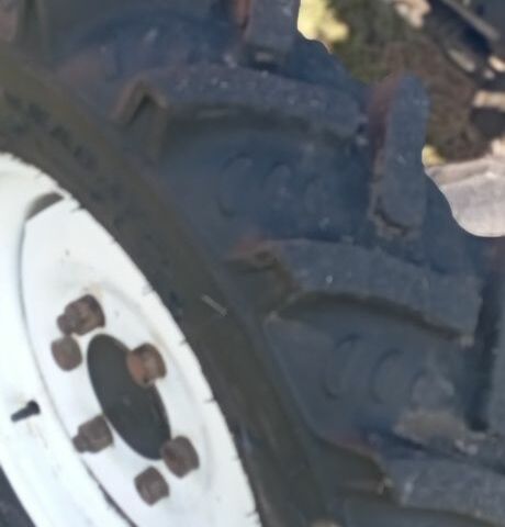 Донг Фенг Другая 2014 в Дубровице на Automoto.ua Донг Фенг Другая, объемом двигателя 0 л и пробегом 900 тыс. км за 3450 $, фото 2 на Automoto.ua