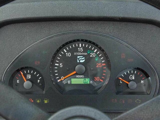 Донг Фенг Інша, об'ємом двигуна 1.53 л та пробігом 2 тис. км за 10100 $, фото 14 на Automoto.ua