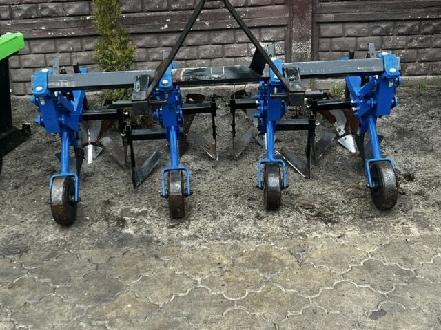 Донг Фенг Другая, объемом двигателя 5 л и пробегом 2 тыс. км за 266 $, фото 3 на Automoto.ua