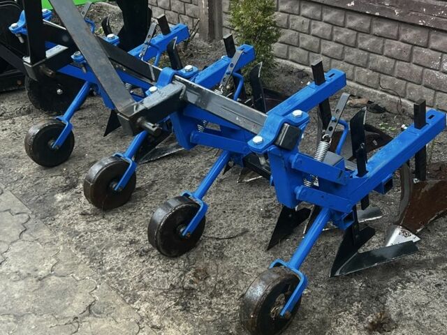 Донг Фенг Другая, объемом двигателя 5 л и пробегом 2 тыс. км за 266 $, фото 4 на Automoto.ua