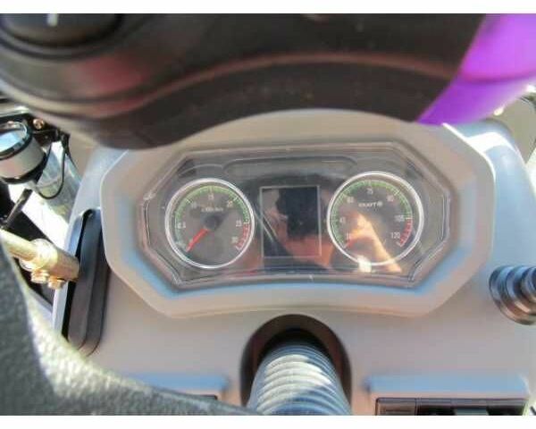 Донг Фенг Другая, объемом двигателя 3.17 л и пробегом 2 тыс. км за 13838 $, фото 5 на Automoto.ua