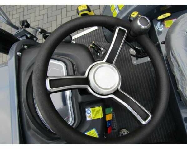 Донг Фенг Другая, объемом двигателя 3.17 л и пробегом 2 тыс. км за 5850 $, фото 2 на Automoto.ua