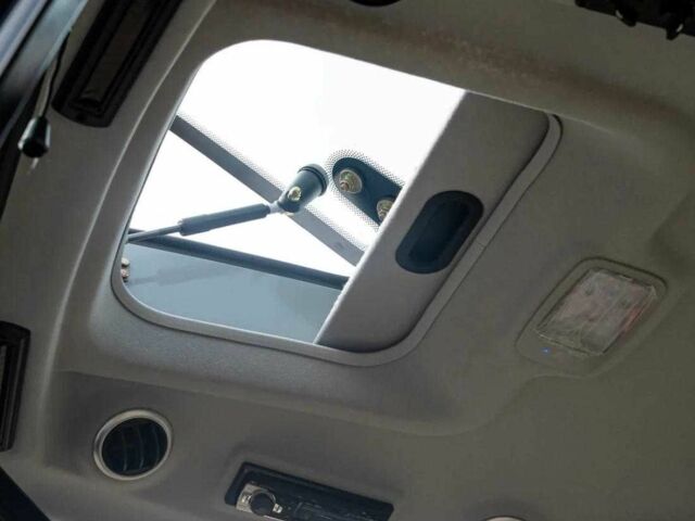 Донг Фенг Інша, об'ємом двигуна 3.17 л та пробігом 1 тис. км за 13300 $, фото 23 на Automoto.ua