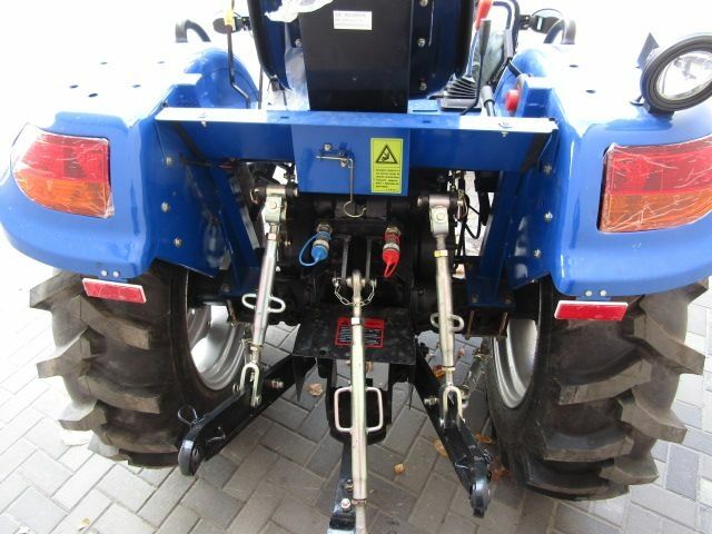 Донг Фенг Інша, об'ємом двигуна 4.04 л та пробігом 1 тис. км за 8400 $, фото 16 на Automoto.ua