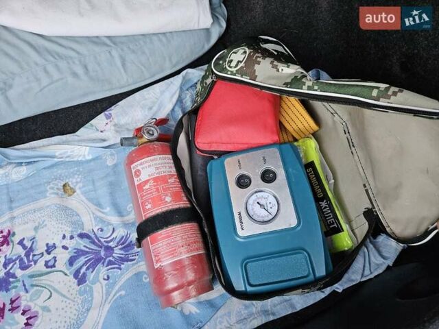 Белый Донг Фенг E11K, объемом двигателя 0 л и пробегом 55 тыс. км за 9000 $, фото 23 на Automoto.ua