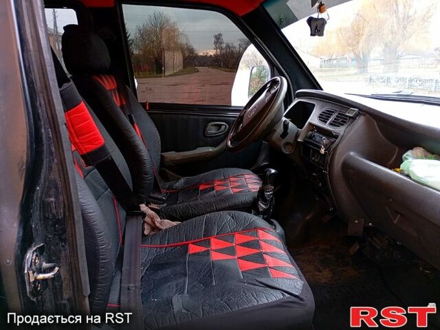 Чорний Донг Фенг EQ, об'ємом двигуна 1.3 л та пробігом 90 тис. км за 2400 $, фото 6 на Automoto.ua