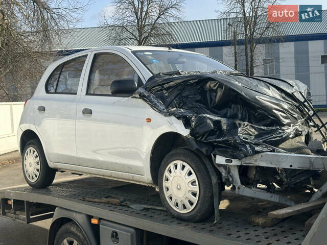 Білий Донг Фенг ER30, об'ємом двигуна 0 л та пробігом 15 тис. км за 2999 $, фото 2 на Automoto.ua