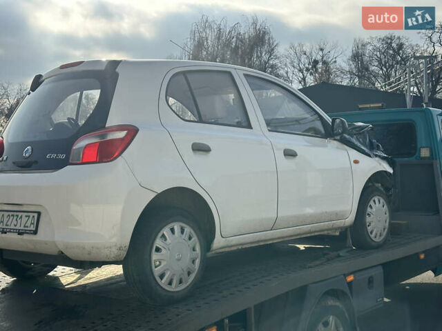 Білий Донг Фенг ER30, об'ємом двигуна 0 л та пробігом 15 тис. км за 2999 $, фото 1 на Automoto.ua
