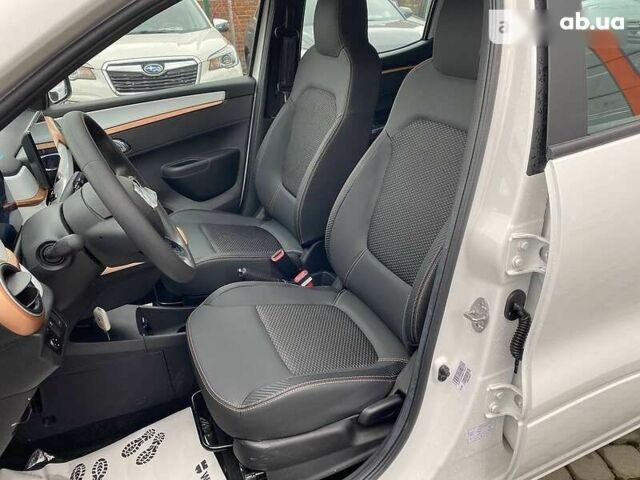 Донг Фенг EX1, объемом двигателя 0 л и пробегом 1 тыс. км за 18500 $, фото 26 на Automoto.ua