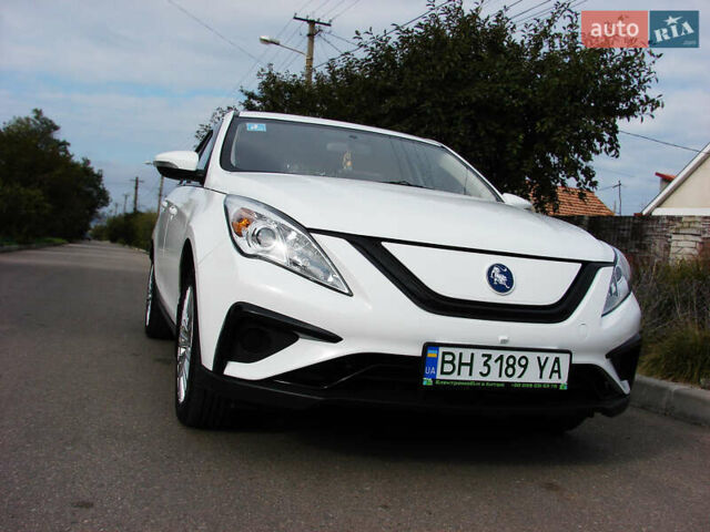 Білий Донг Фенг Fengxing S50-EV, об'ємом двигуна 0 л та пробігом 11 тис. км за 18000 $, фото 3 на Automoto.ua