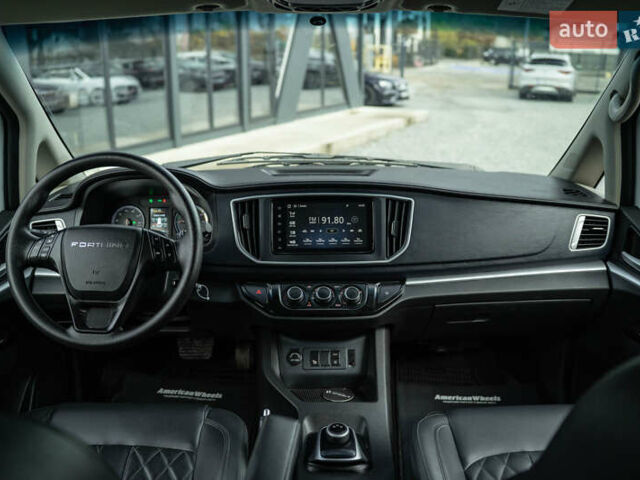 Белый Донг Фенг M5EV, объемом двигателя 0 л и пробегом 32 тыс. км за 22900 $, фото 14 на Automoto.ua