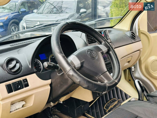 Серый Донг Фенг M5EV, объемом двигателя 0 л и пробегом 40 тыс. км за 14900 $, фото 14 на Automoto.ua