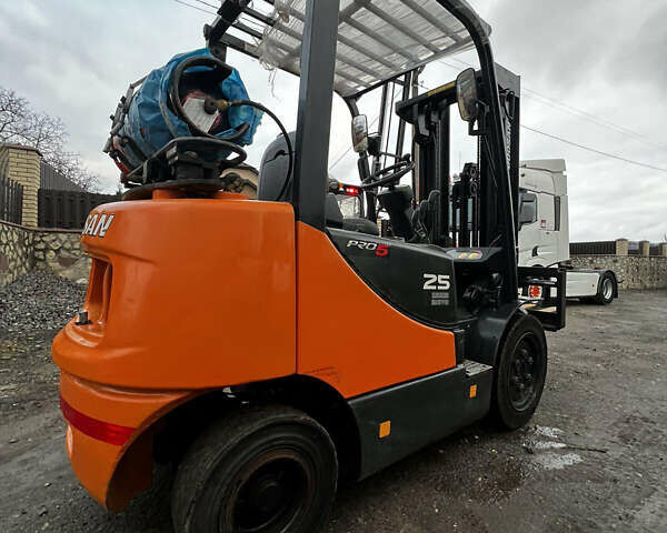 Оранжевый Дусан 255 LC-V, объемом двигателя 2 л и пробегом 6 тыс. км за 12999 $, фото 10 на Automoto.ua