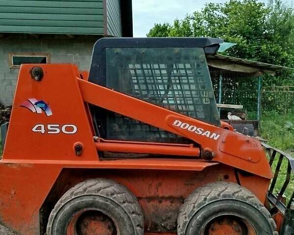 Оранжевый Дусан 450 plus, объемом двигателя 3 л и пробегом 120 тыс. км за 15800 $, фото 3 на Automoto.ua