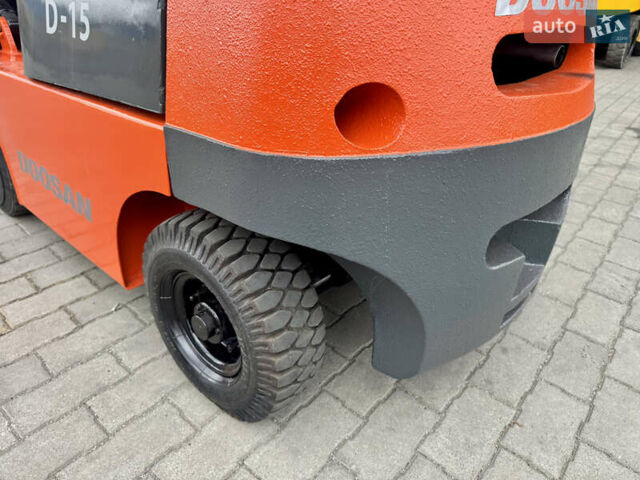 Помаранчевий Дусан Д, об'ємом двигуна 0 л та пробігом 0 тис. км за 5000 $, фото 9 на Automoto.ua