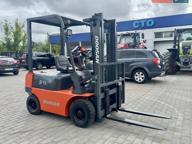 Помаранчевий Дусан Д, об'ємом двигуна 0 л та пробігом 0 тис. км за 5000 $, фото 6 на Automoto.ua