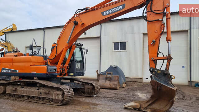 Дусан DX 2014 у Одесі на Automoto.ua Дусан DX, об'ємом двигуна 0 л та пробігом 7 тис. км за 75851 $, фото 7 на Automoto.ua