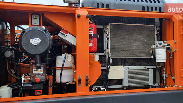 Дусан DX 2014 у Одесі на Automoto.ua Дусан DX, об'ємом двигуна 0 л та пробігом 7 тис. км за 75851 $, фото 14 на Automoto.ua