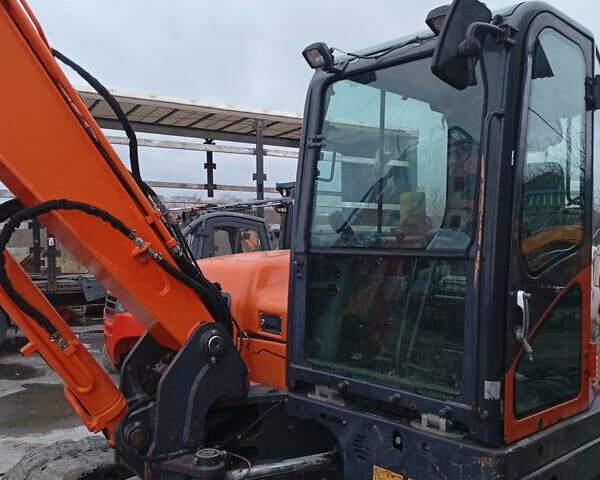 Дусан DX, объемом двигателя 0 л и пробегом 600 тыс. км за 29358 $, фото 2 на Automoto.ua