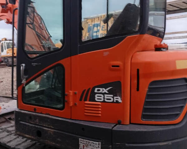 Дусан DX, объемом двигателя 0 л и пробегом 600 тыс. км за 29358 $, фото 3 на Automoto.ua