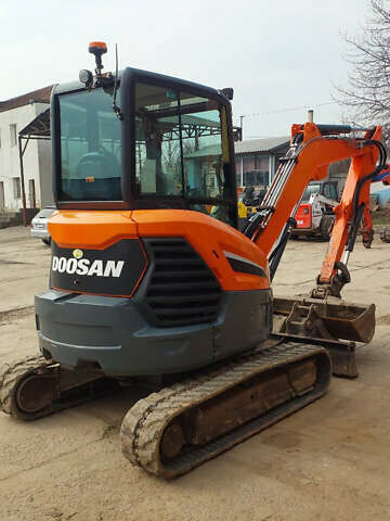 Дусан DX 2020 у Луцьку на Automoto.ua Дусан DX, об'ємом двигуна 0 л та пробігом 2 тис. км за 39500 $, фото 1 на Automoto.ua