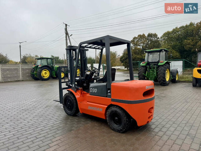 Дусан D 30C, объемом двигателя 0 л и пробегом 0 тыс. км за 7000 $, фото 1 на Automoto.ua