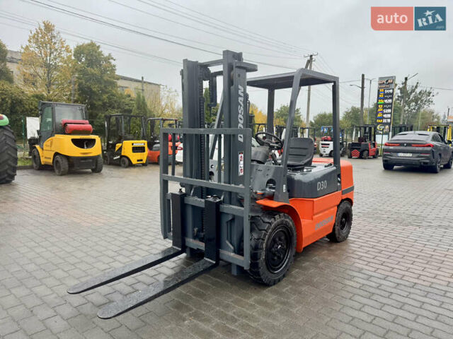 Дусан D 30C, объемом двигателя 0 л и пробегом 0 тыс. км за 7000 $, фото 7 на Automoto.ua