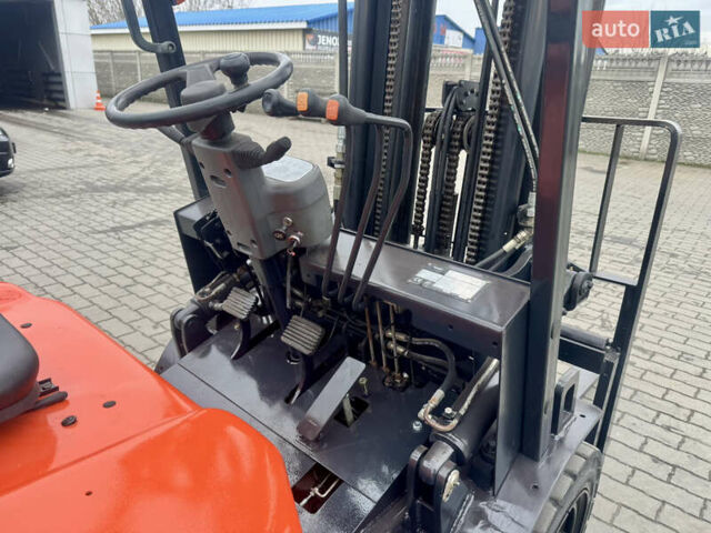 Оранжевый Дусан D 30C, объемом двигателя 0 л и пробегом 5 тыс. км за 12800 $, фото 8 на Automoto.ua