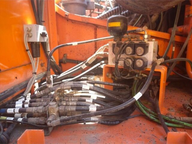 Дусан Другая, объемом двигателя 0 л и пробегом 0 тыс. км за 77966 $, фото 10 на Automoto.ua