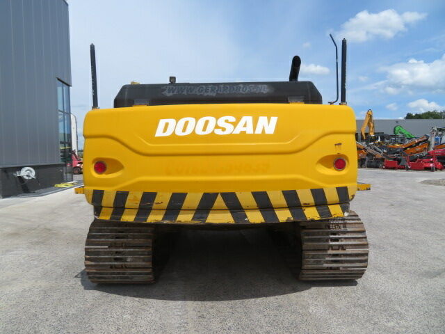 Дусан Другая, объемом двигателя 0 л и пробегом 0 тыс. км за 98329 $, фото 9 на Automoto.ua