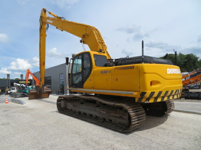 Дусан Другая, объемом двигателя 0 л и пробегом 0 тыс. км за 98329 $, фото 7 на Automoto.ua